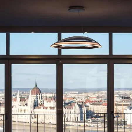Parliament View Apartment Budapest